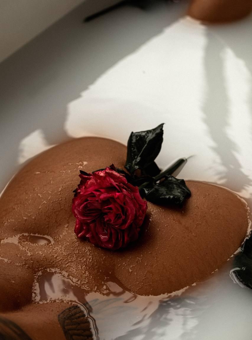 Анастасия привлекальеная девушка из Талнах цена от 7000 руб