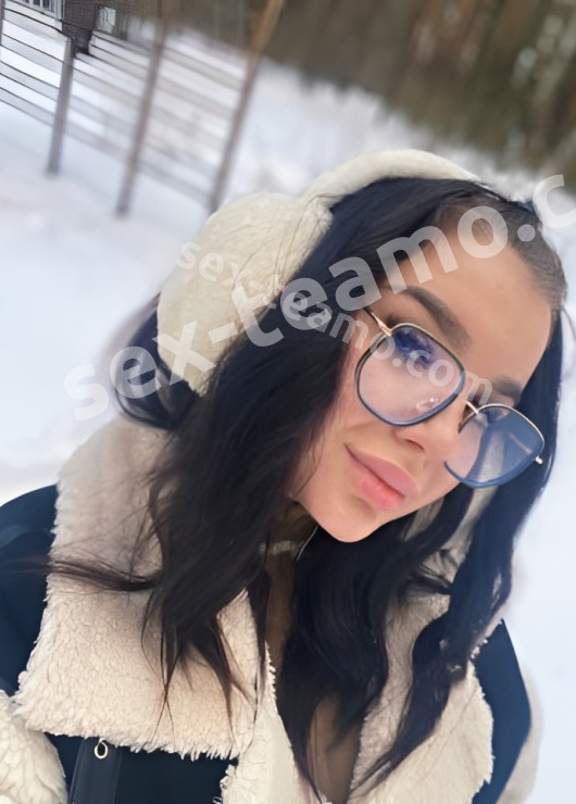 Рената привлекательная девушка из Талнах цена от 5000 руб