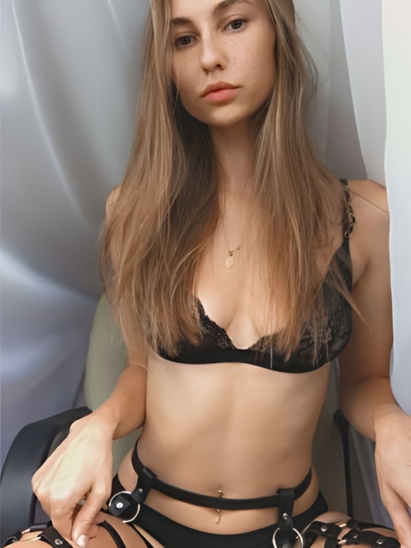 Ирма привлекательная девушка из Талнах цена от 3000 руб