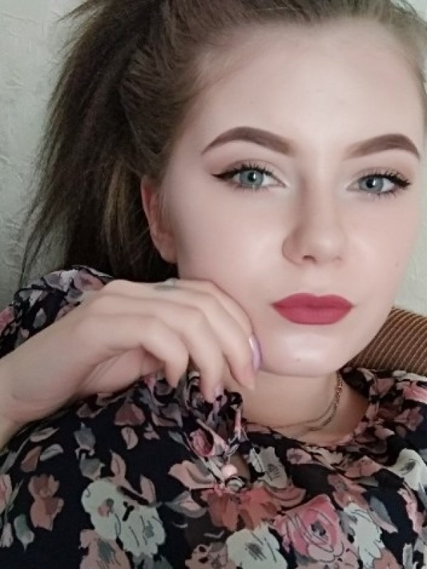 Тамара привлекательная девушка из Талнах цена от 3500 руб